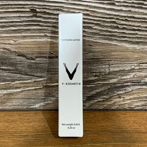 V KOSMETIK‎ Eyeshadow Primer .20 Oz. Shade Light Medium Brand New In Box